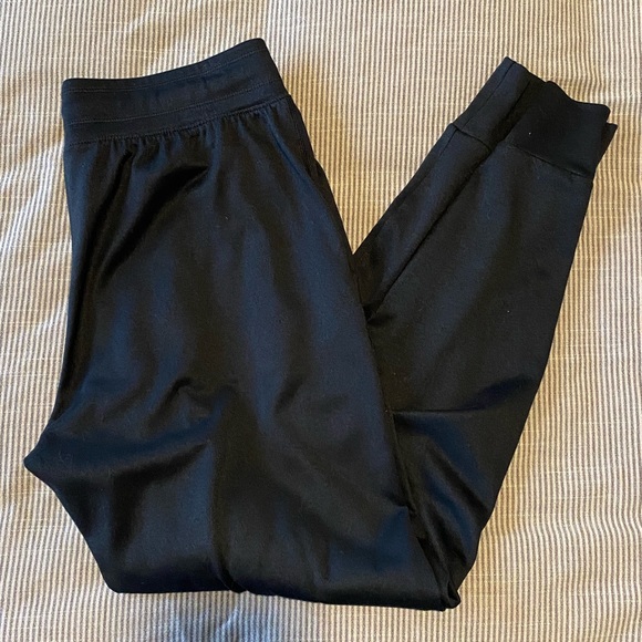 Under Armour Pants - Under Armour Women’s Heat Gear Joggers